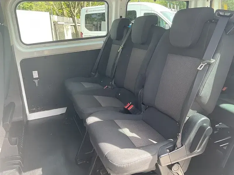 Used Ford Transit Custom 130 HP (95 kW) 2018 White Estate