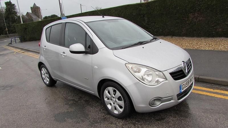 Silver Used 2009 Vauxhall Agila Design Edition MPV | £3,995 (Fair price) - Image 1/4