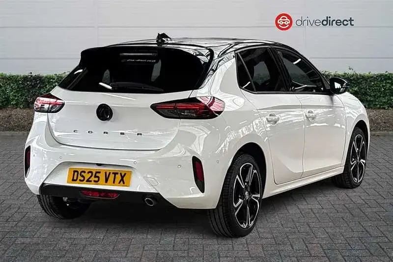 Used Vauxhall Corsa Ultimate 100 HP (73 kW) 2025 White Hatchback