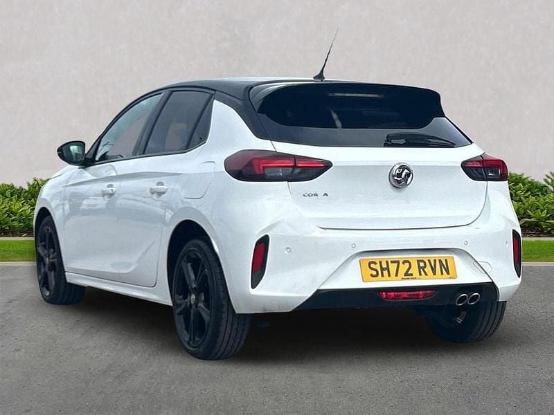 Second-hand Vauxhall Corsa GS Line 130 CP (95 kW) 2022 Alb Hatchback