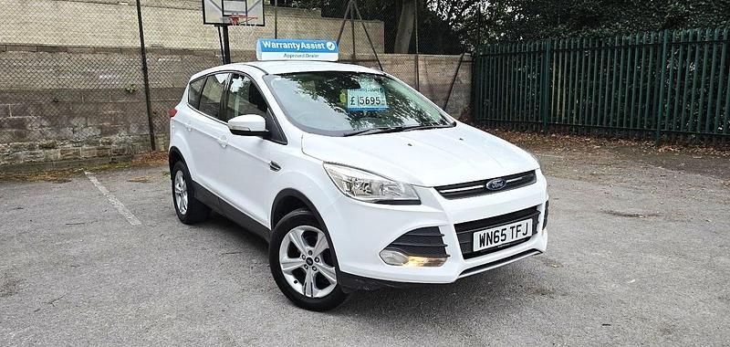 White Used 2015 Ford Kuga Zetec SUV | £5,695 (Super price) - Image 1/4