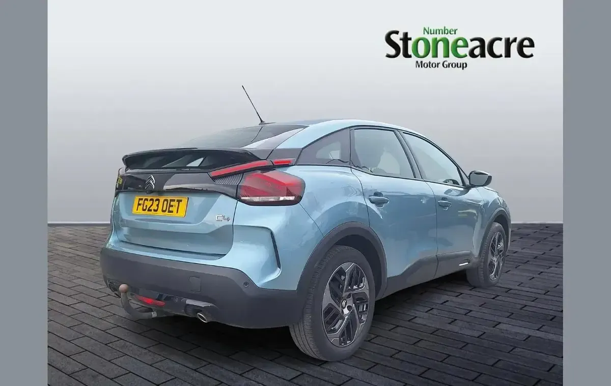Used Citroën C4 PureTech 130 HP (95 kW) 2023 Blue SUV