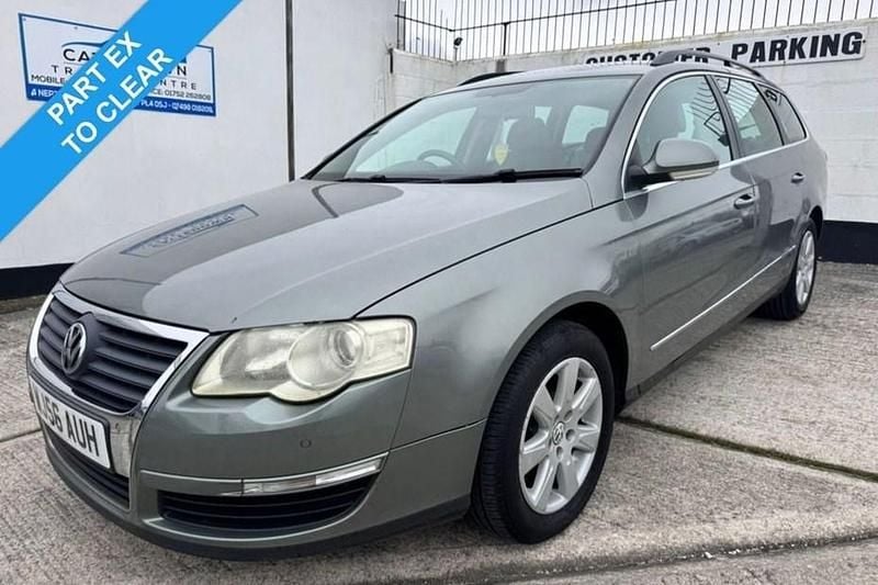 Green Used 2006 VW Passat SE Estate | £995 (Super price) - Image 1/1