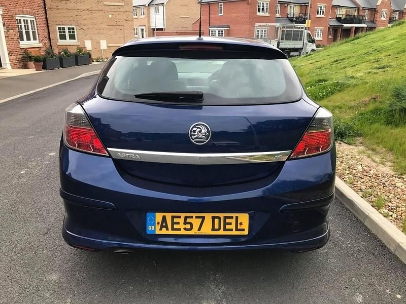Used Vauxhall Astra Sport 141 HP (103 kW) 2007 Blue Hatchback