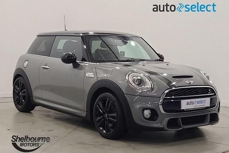 Used 2017 Mini John Cooper Works Chili Hatchback | £11,995 (Good price) - Image 1/1