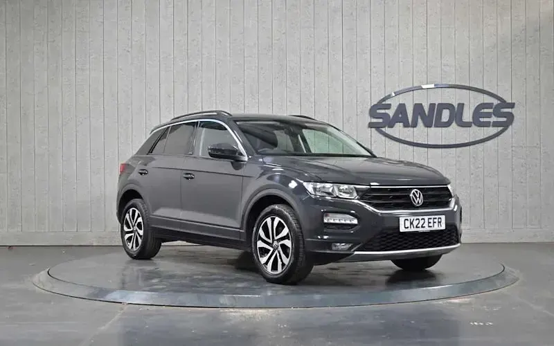 Used VW T-Roc Active 110 HP (80 kW) 2021 SUV