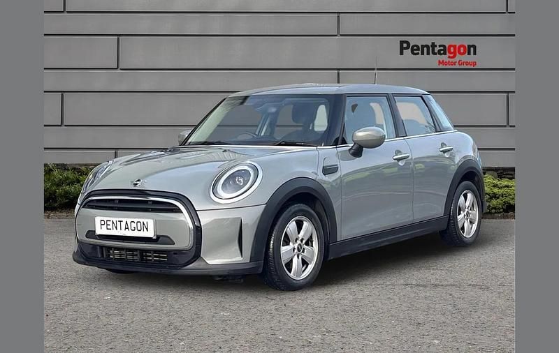Used Mini ONE Classic 101 HP (74 kW) 2022 Grey Hatchback
