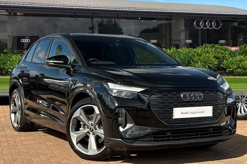 Black Used 2025 Audi Q4 e-tron Black Edition SUV | £30,900 (Fair price) - Image 1/4