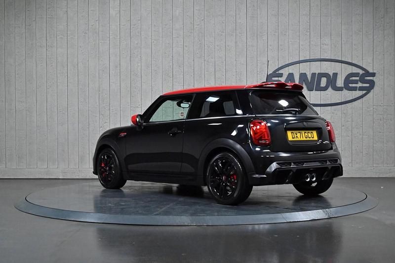 Used Mini John Cooper Works Hatch 231 HP (169 kW) 2021 Black Hatchback