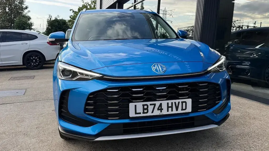 Used MG ZS Trophy 196 HP (144 kW) 2024 Blue SUV