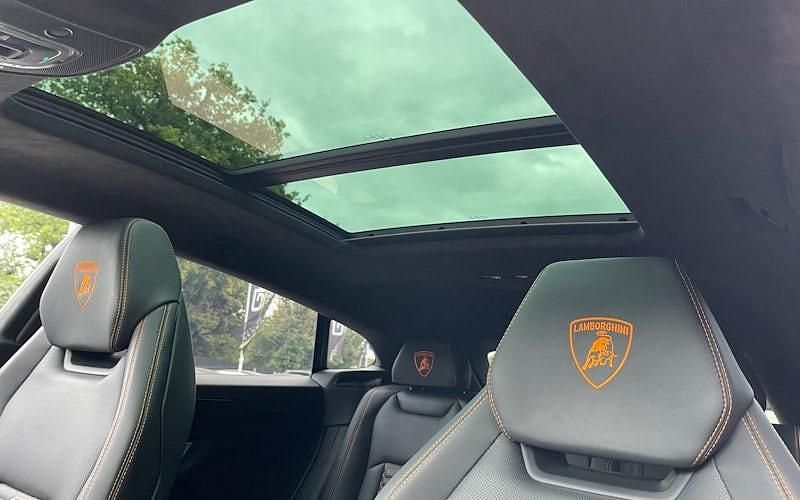 Used Lamborghini Urus 650 HP (478 kW) 2021 SUV