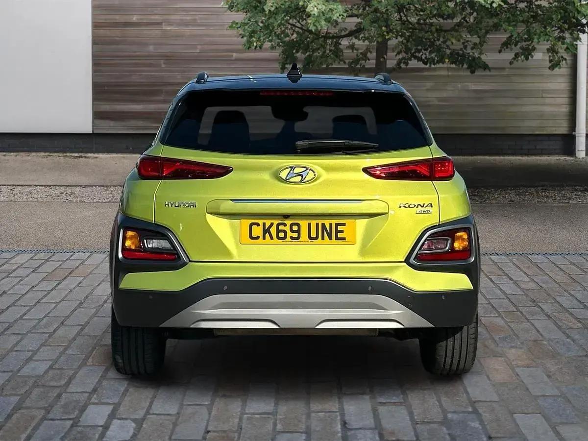 Used Hyundai Kona Premium 177 HP (130 kW) 2019 Yellow SUV