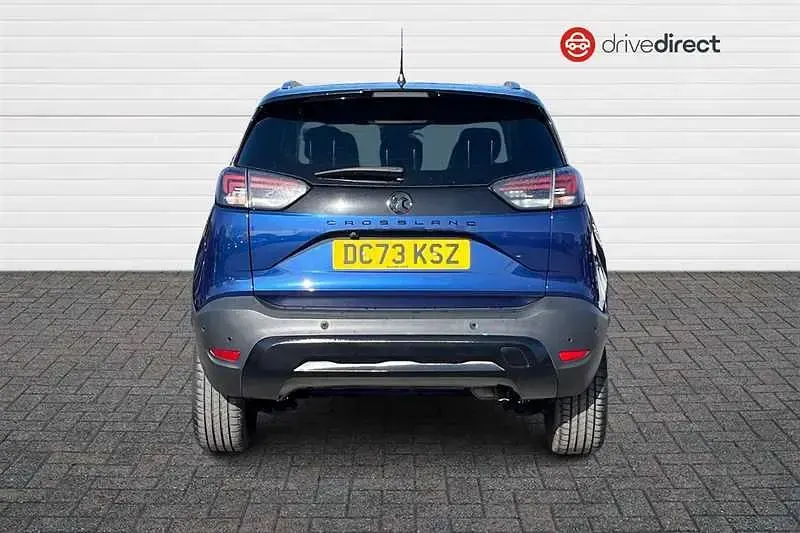 Begagnad Vauxhall Crossland Ultimate 110 HK (80 kW) 2024 Blå SUV
