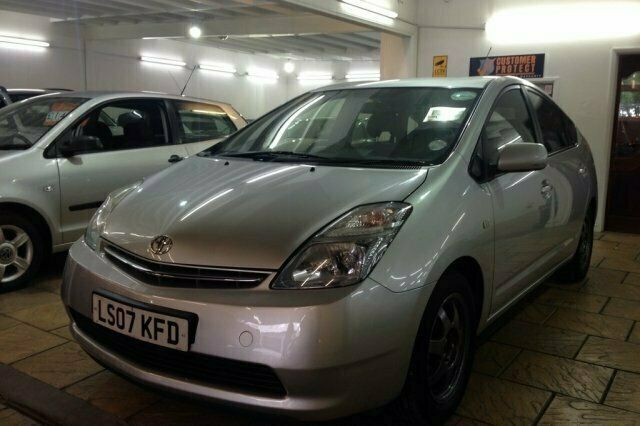 Used 2007 Toyota Prius Hatchback | £4,990 (A bit pricey) - Image 1/4