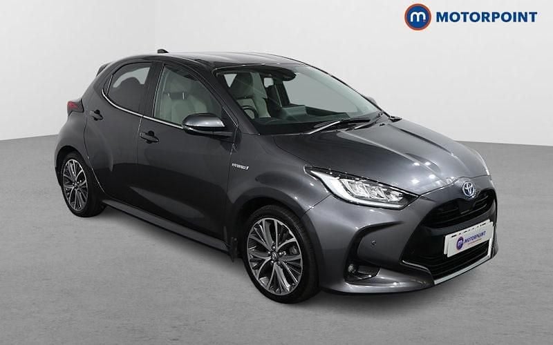 Used 2024 Toyota Yaris Hybrid Hatchback | £15,849 (Good price) - Image 1/4