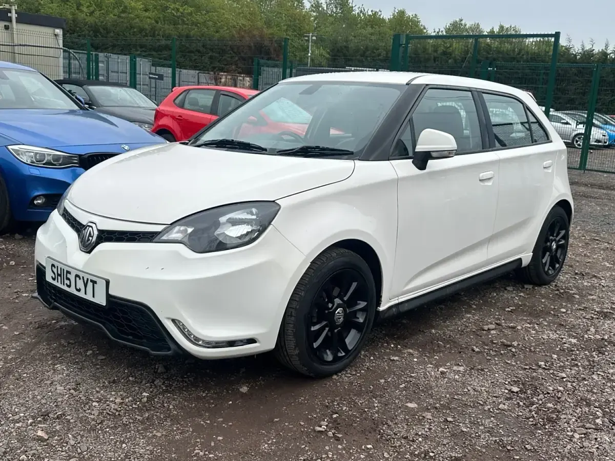 Usado MG MG3 106 CV (77 kW) 2015 Blanco Utilitario