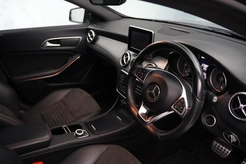 Used Mercedes CLA220 Shooting Brake AMG 177 HP (130 kW) 2015 Grey Estate