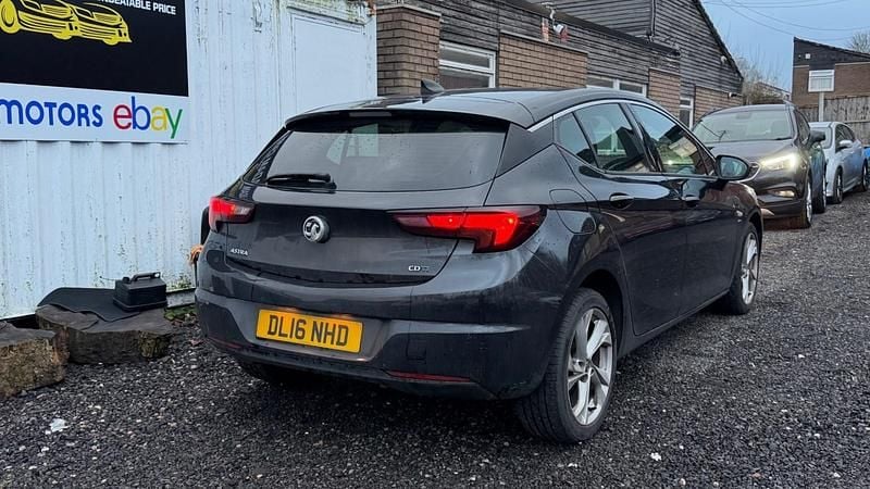 Black Used 2016 Vauxhall Astra SRi Hatchback | £2,490 (Super price) - Image 1/4