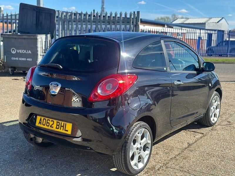 Used Ford Ka Titanium 69 HP (50 kW) 2012 Black Hatchback