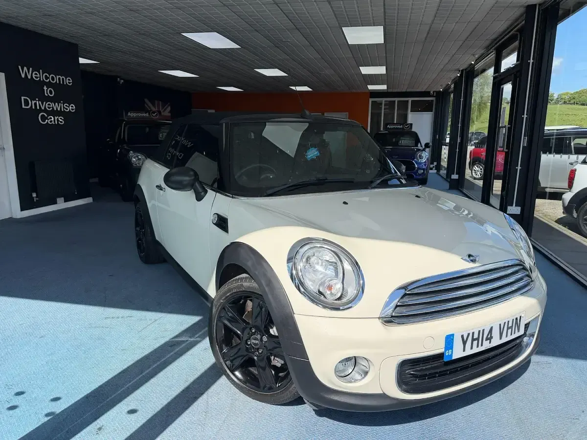 Used Mini ONE 2014 White Hatchback