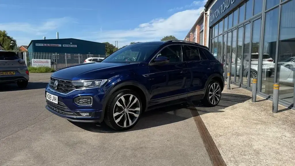 Used VW T-Roc R-line 190 HP (139 kW) 2019 Blue SUV