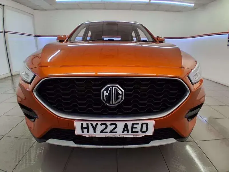 Used MG ZS Excite 106 HP (77 kW) 2022 Orange SUV