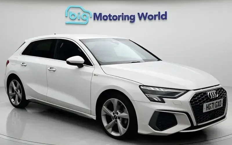 Used Audi A3 Sportback S-Line 150 HP (110 kW) 2022 Hatchback