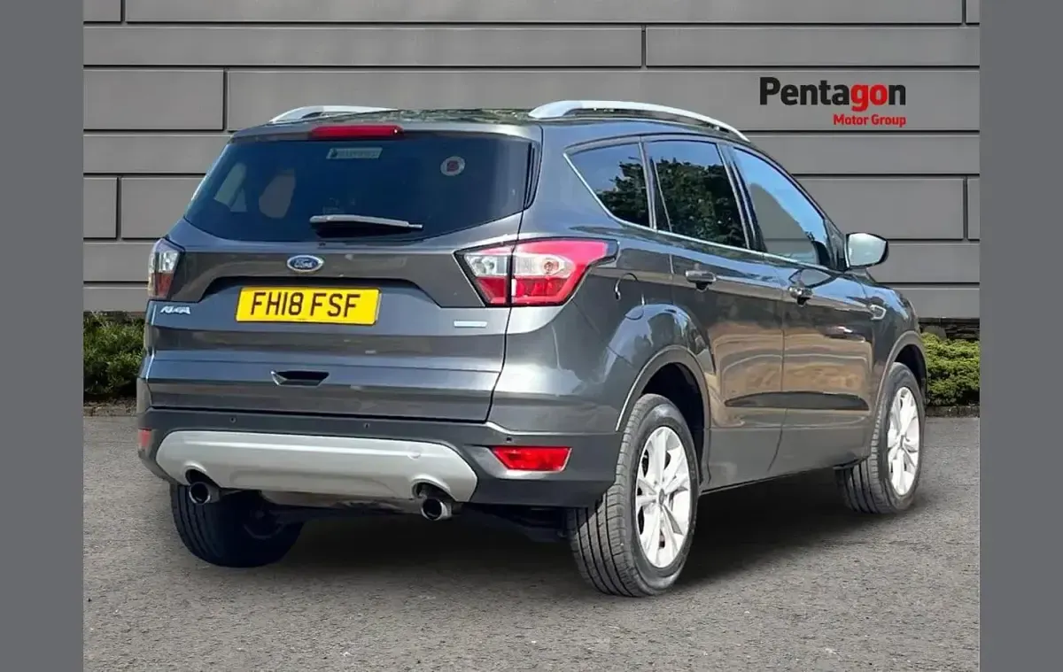 Used Ford Kuga Titanium 147 HP (108 kW) 2018 Grey SUV