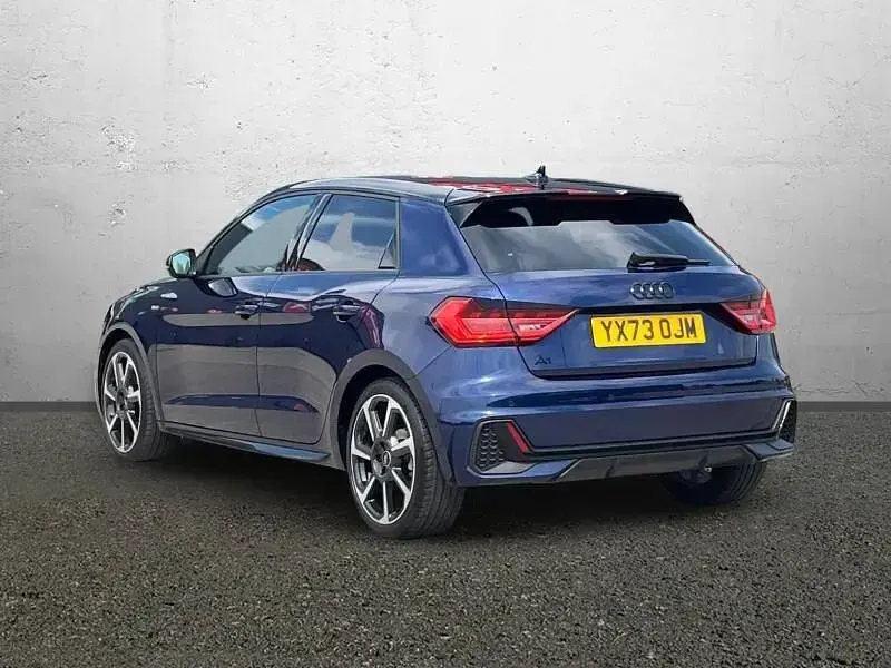 Used Audi A1 Black Edition 110 HP (80 kW) 2023 Blue SUV