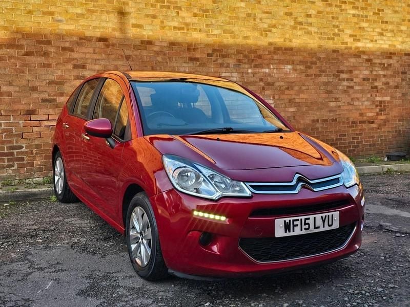 Used Citroën C3 PureTech 2015 Red Hatchback