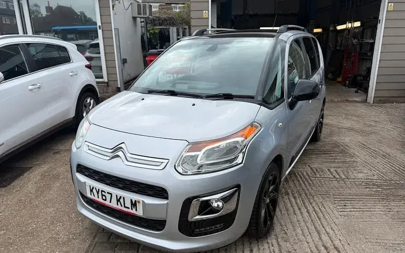 Used Citroën C3 Platinum 99 HP (72 kW) 2016 MPV