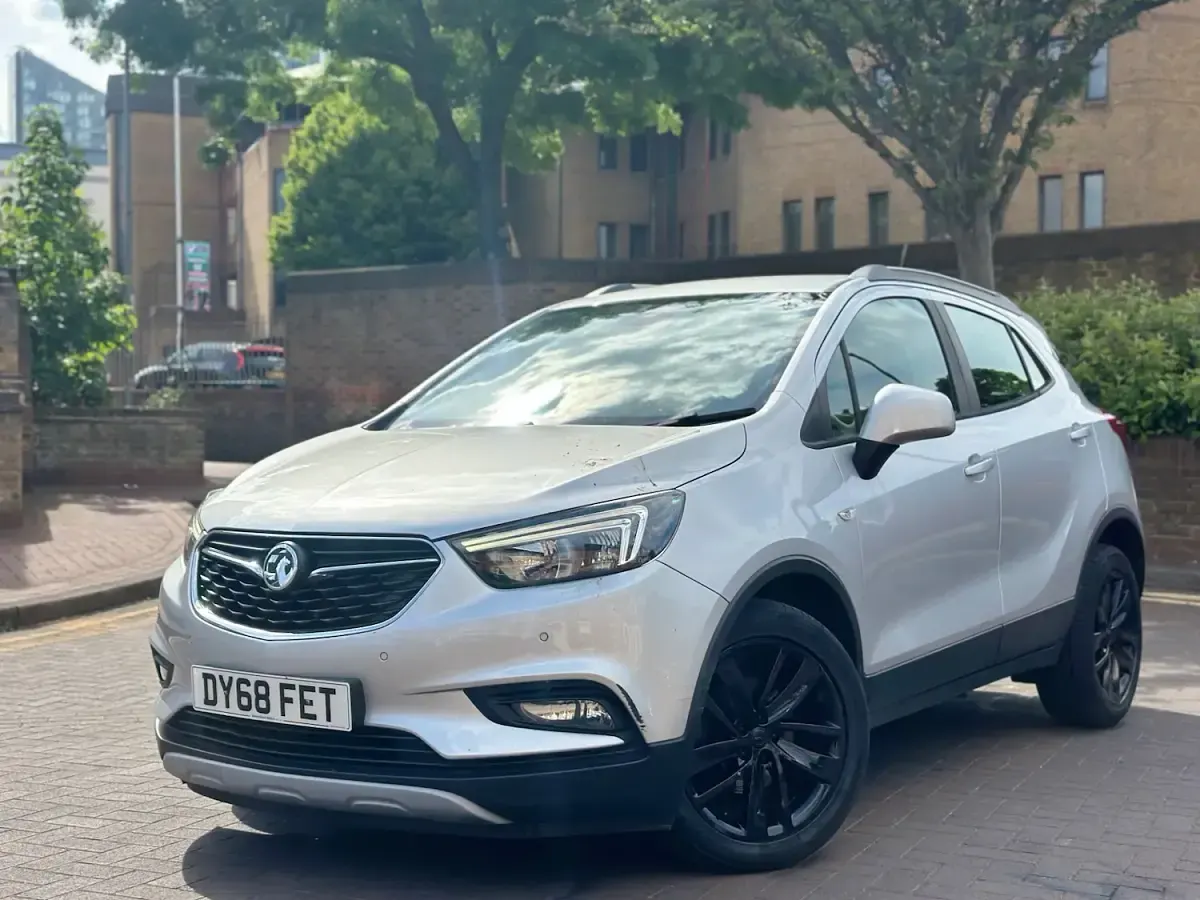 Used Vauxhall Mokka X Active 140 HP (102 kW) 2018 Silver SUV