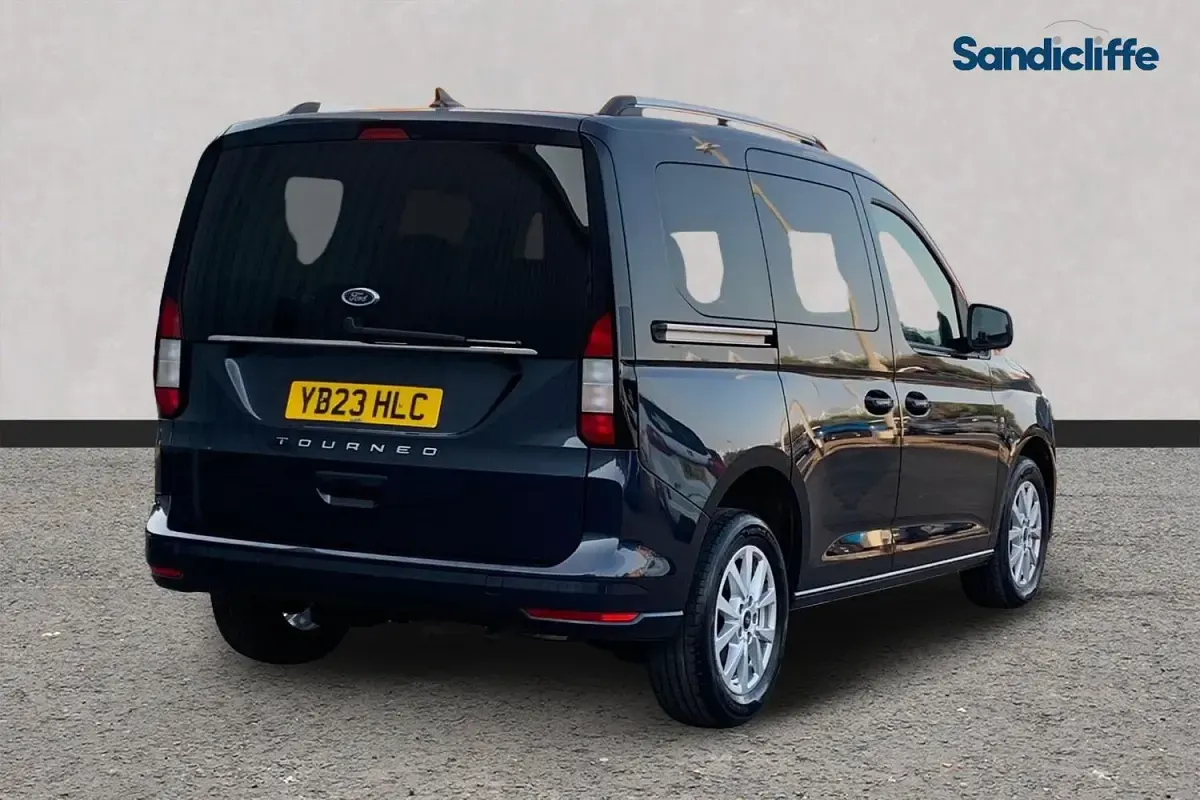 Used Ford Tourneo Titanium 114 HP (83 kW) 2024 Blue cyclone Estate