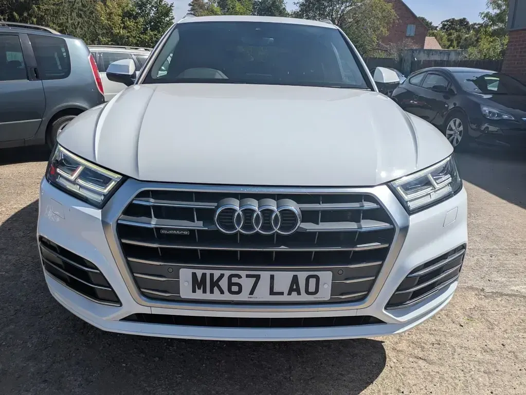 Used Audi Q5 S-Line 190 HP (139 kW) 2017 White SUV