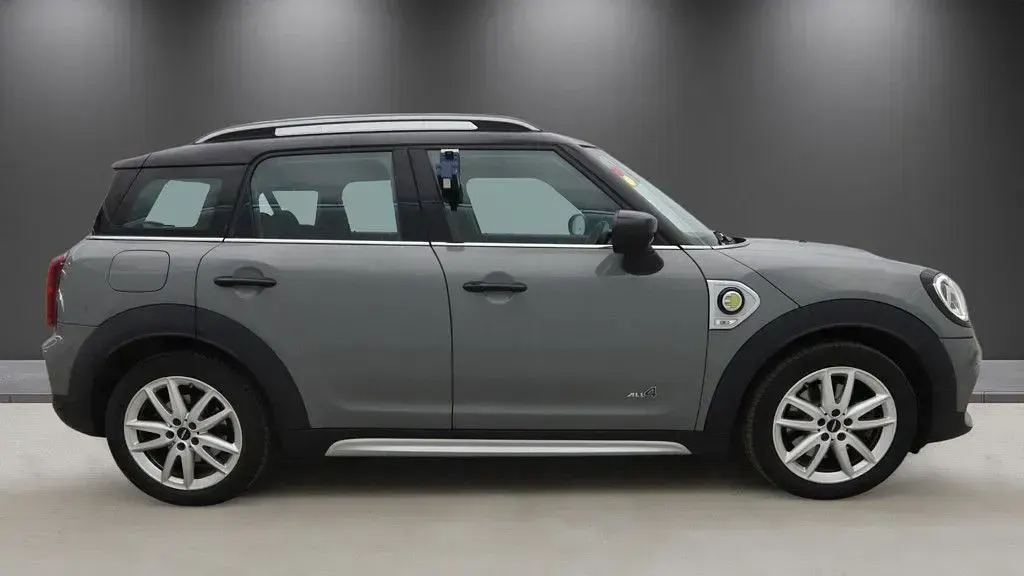 Used Mini Cooper Countryman Sport 222 HP (163 kW) 2022 Grey SUV