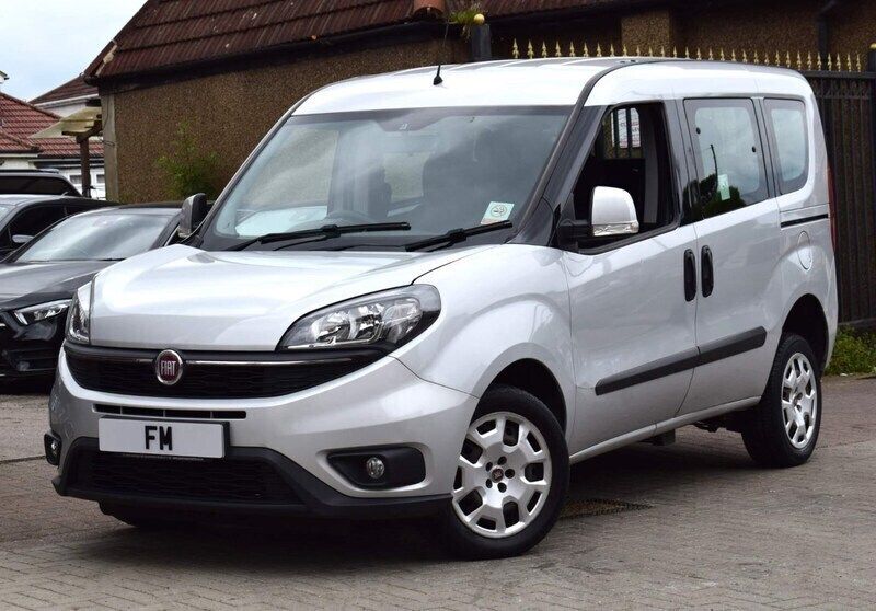Silver Used 2016 Fiat Doblò Easy MPV | £4,450 - Image 1/3