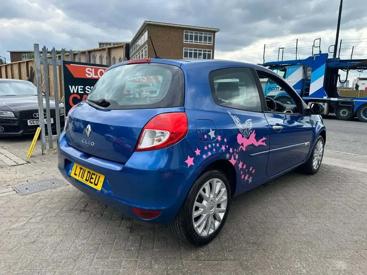 Używany Renault Clio II Dynamique 2011 Niebieski Hatchback