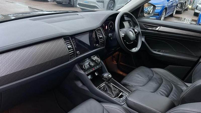 Used Skoda Kodiaq SE L Executive 150 HP (110 kW) 2024 Black magic pearlescent SUV