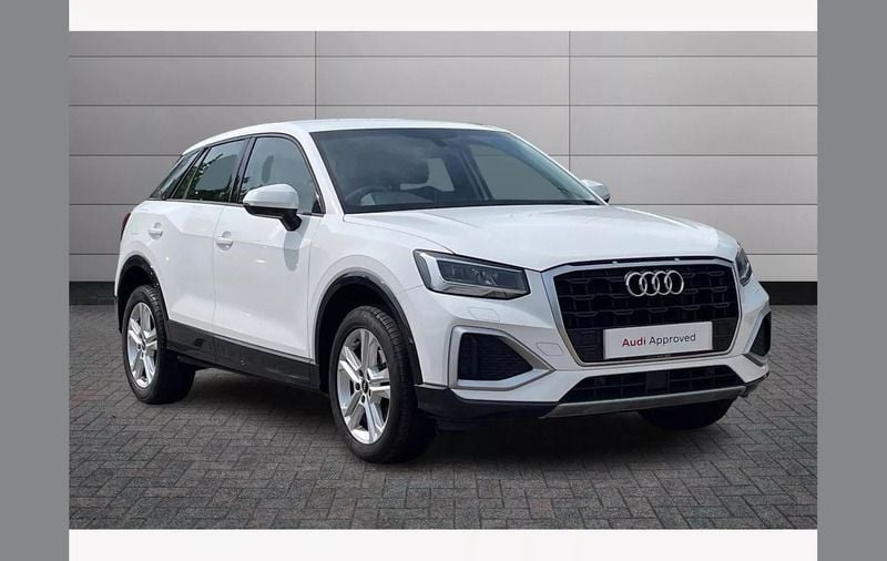 Ibis white Used 2022 Audi Q2 Sport SUV | £17,995 (Good price) - Image 1/4