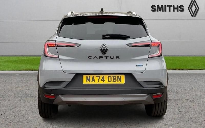 Used Renault Captur Esprit Alpine 143 HP (105 kW) 2024 Ceramic grey/diamond black  SUV