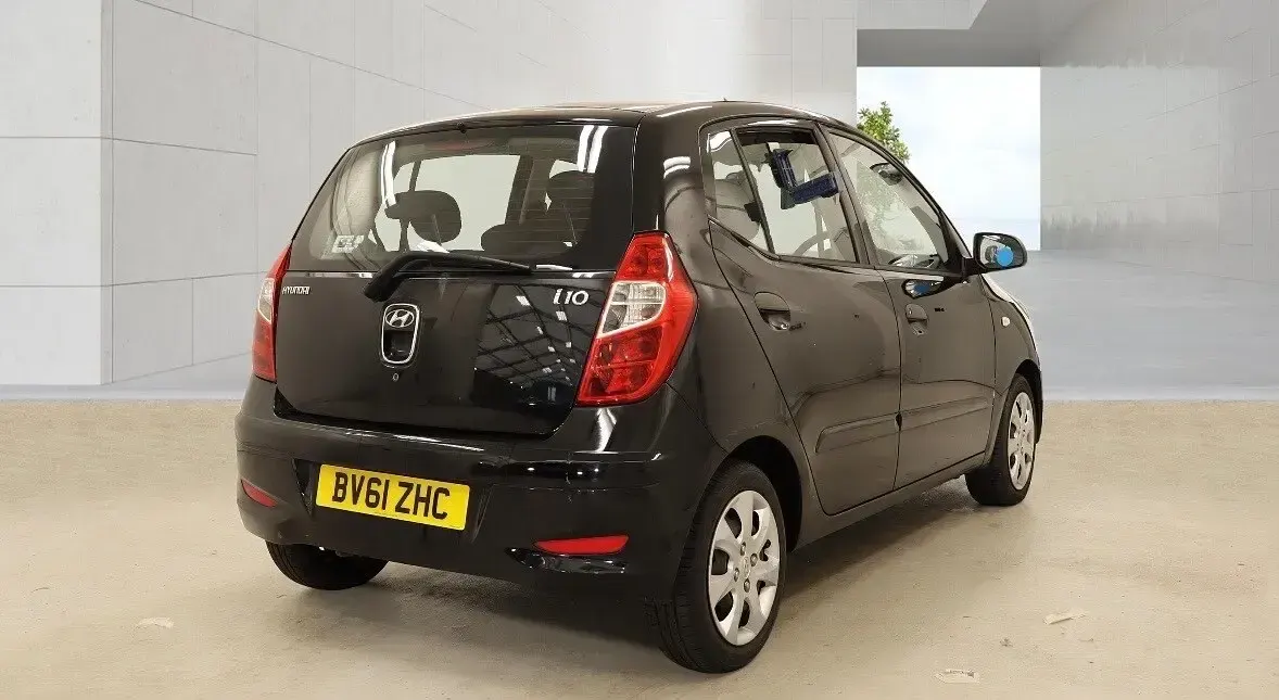 Used Hyundai i10 Classic 86 HP (63 kW) 2011 Black Hatchback