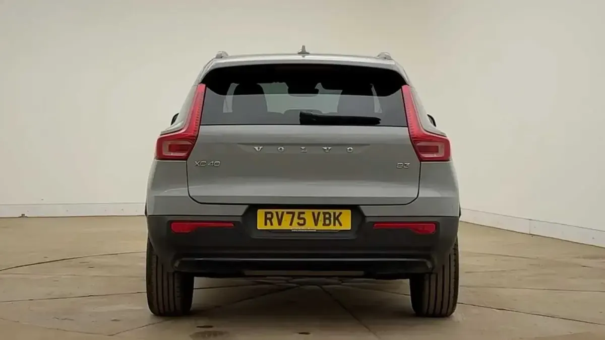 Used Volvo XC40 Plus 161 HP (118 kW) 2026 SUV
