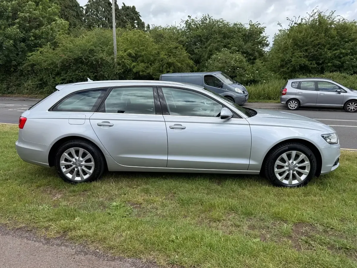 Used Audi A6 177 HP (130 kW) 2013 Silver Estate