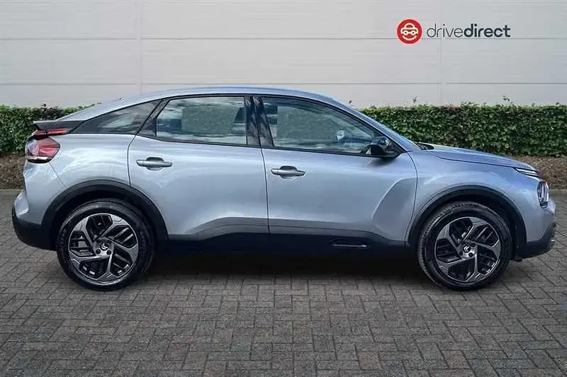 Używany Citroën C4 PureTech 130 KM (95 kW) 2023 Szary SUV