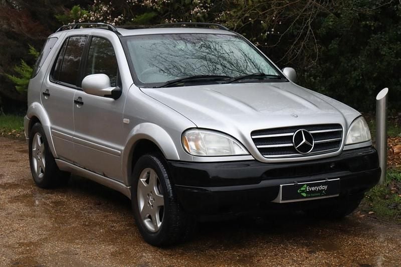 Silver Used 2001 Mercedes ML55 AMG SUV | £1,999 - Image 1/3