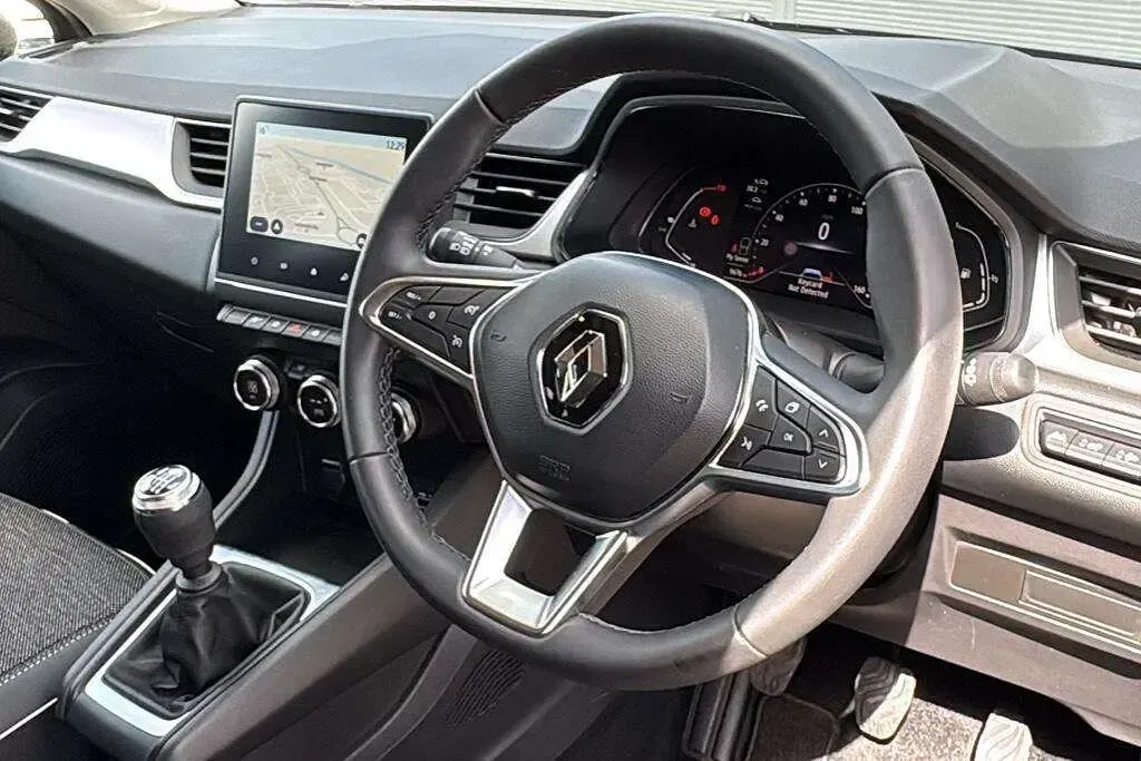 Usado Renault Captur Techno 90 HP (66 kW) 2023 Other SUV