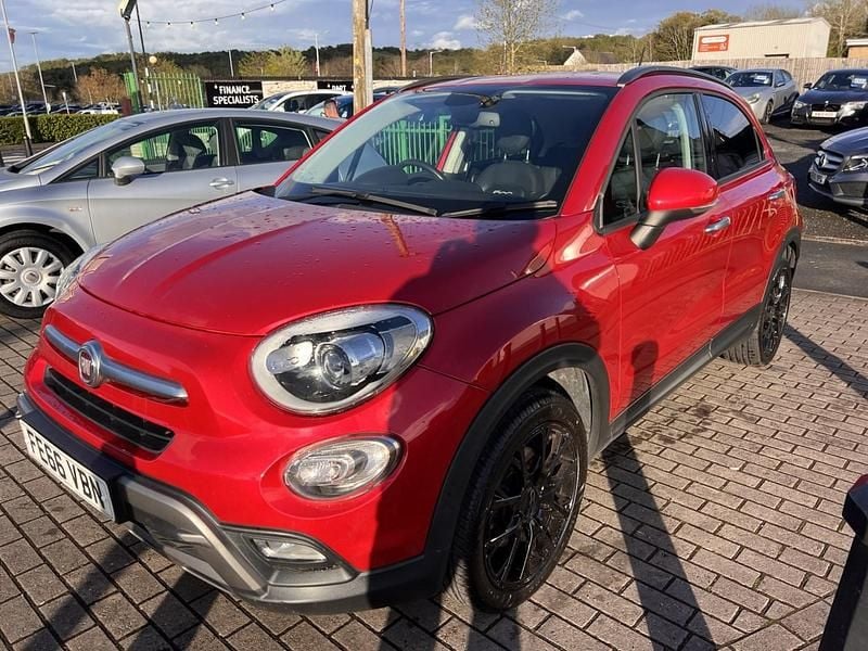 Used Fiat 500X Cross Plus 120 HP (88 kW) 2016 Red SUV