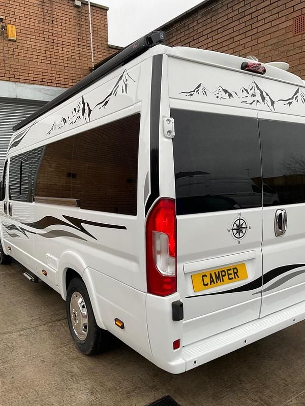 Used Peugeot Boxer S 140 HP (102 kW) 2021 White Van