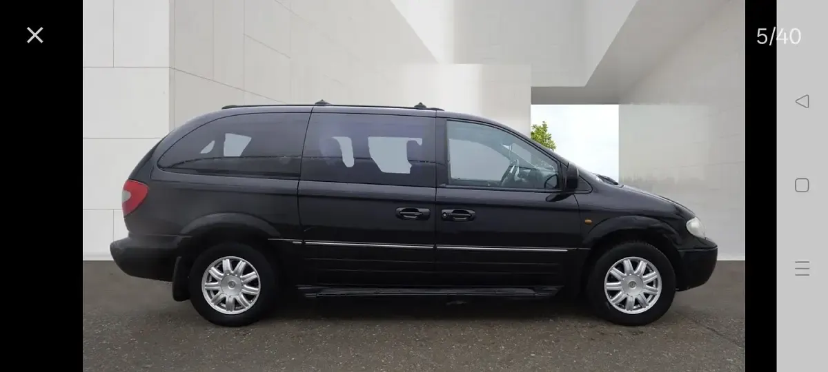 Used Chrysler Grand Voyager Limited 2005 Black MPV