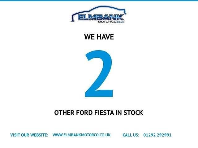 Używany Ford Fiesta Titanium 100 KM (73 kW) 2018 Srebrny Hatchback